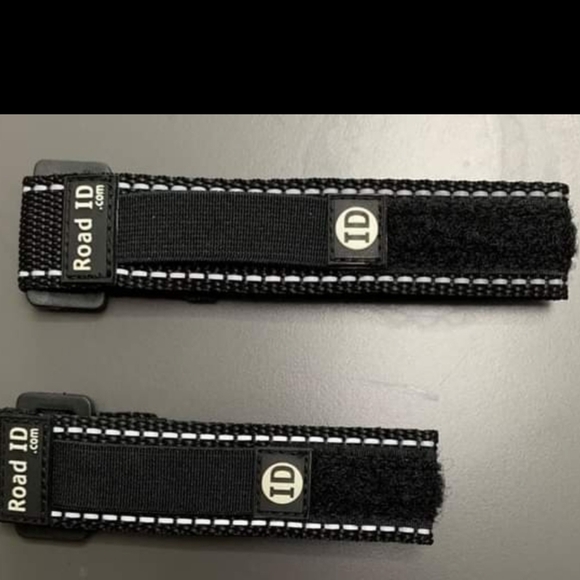🎉FREE WITH PURCHASE🎉 ROAD ID Replacement bands - Picture 4 of 4